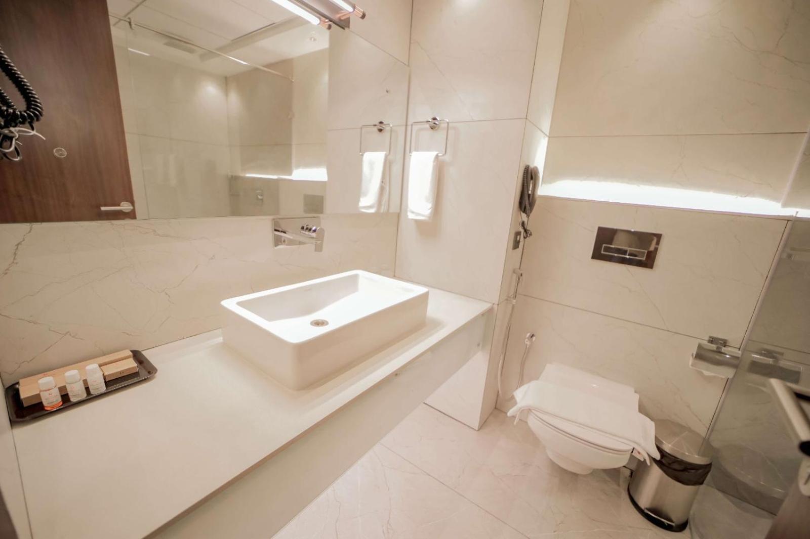 Hotel Cordial Sopanam Thiruvananthapuram Eksteriør billede